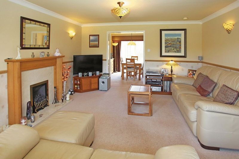 11 Spafield Close, Shawbirch, Telford, TF5 0NL